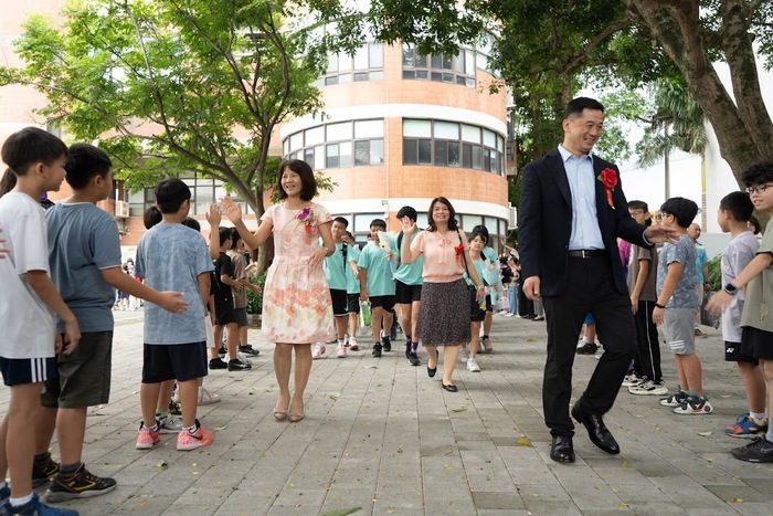 🎓【中山國小113學年度第80屆暨幼兒園第一屆畢業典禮 】圖片